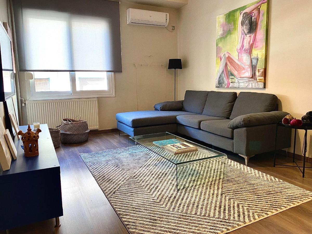 Ultimate Downtown Athens Escape Apartment ภายนอก รูปภาพ
